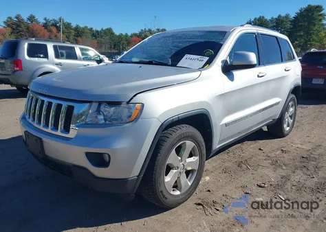 2013 Jeep Grand Cherokee Laredo z USA, uszkodzony, nr VIN 1C4RJFAG6DC502969